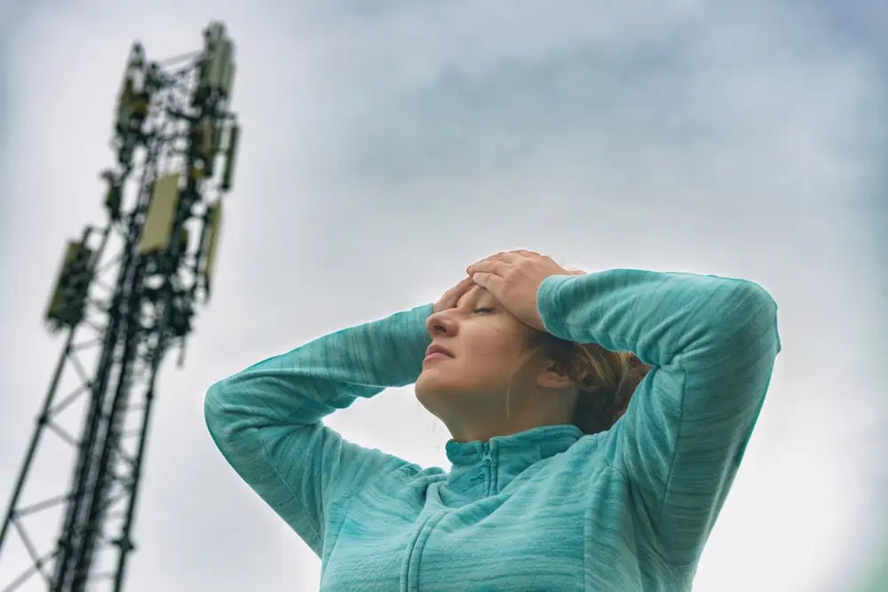 Contaminación electromagnética por antenas de internet